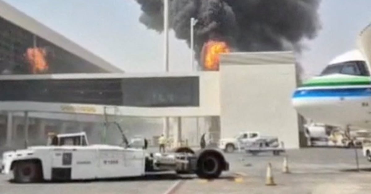 Ataque ao aeroporto de Riad, na Arábia Saudita, deixa ao menos 12 mortos e 300 feridos
