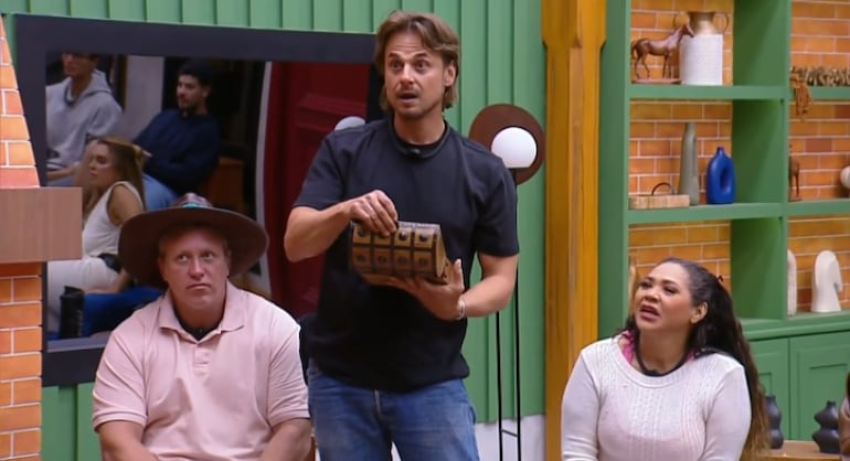 Zucatelli admite estar viciado em A Fazenda 18: ‘Impossível não assistir’