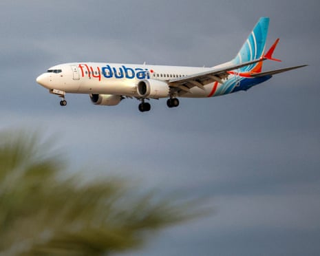 Imagem da matéria: O tempo do copiloto da Flydubai na Austrália está sendo investigado por agências de segurança após alegado ataque à cabine