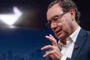 Augusto Cury viaja para o exterior e adia anúncio sobre apoio no 2º turno - imagem 3