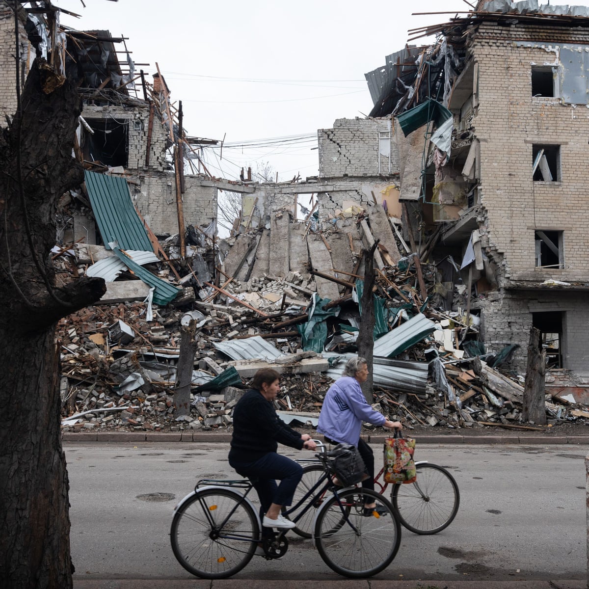 A campanha de bombardeio escalonada de Putin não quebrará a determinação dos ucranianos. A história mostra que está condenado ao fracasso.
