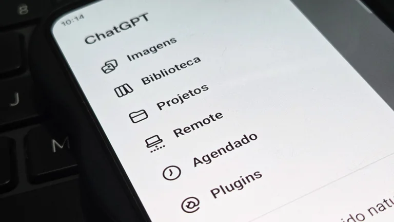 ChatGPT no trabalho e estudos: como usar para resumos, e-mails, pesquisas e textos