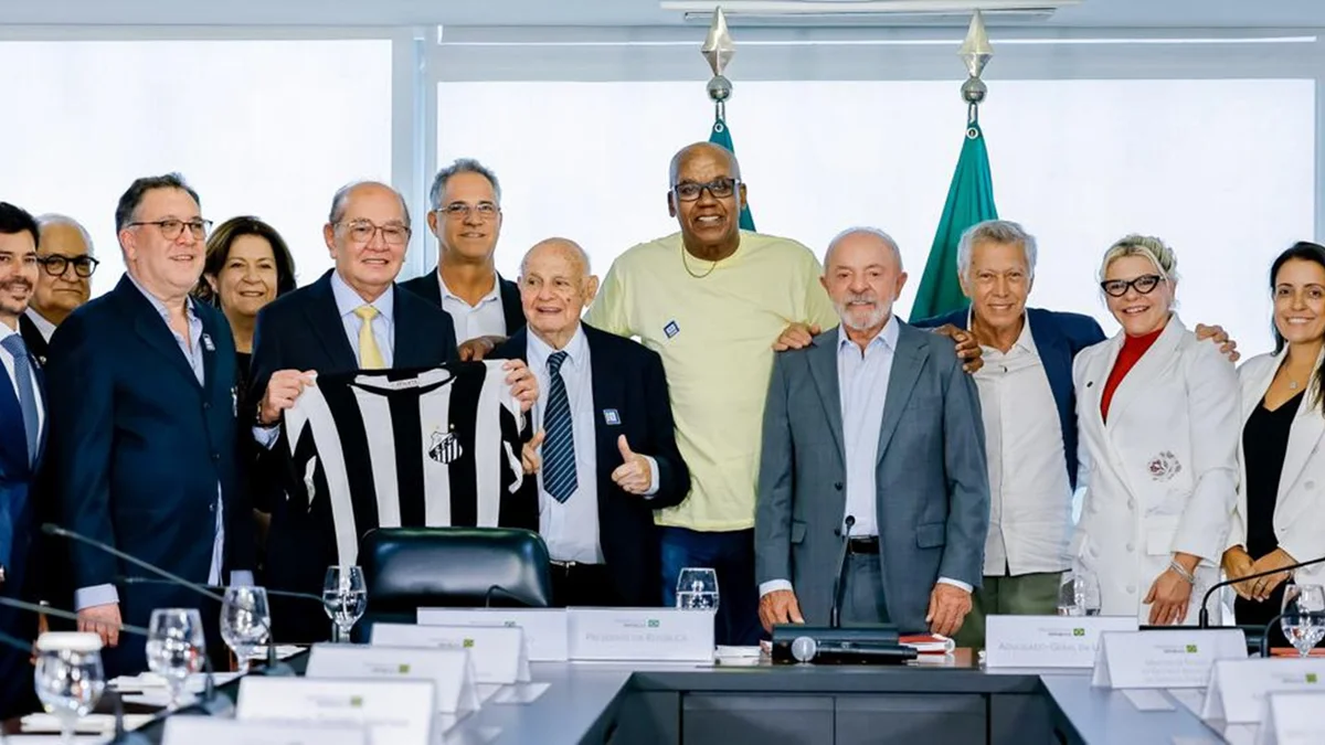 Governo assina cessão ao Santos em meio à briga com clubes sobre bets