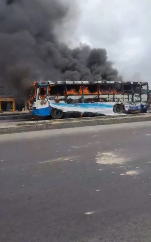 A BRT bus reportedly set ablaze by an angry mob after a commercial motorcyclist was killed at Ogolonto bus stop in Ikorodu, Lagos. Credit: X | kinglammyjames