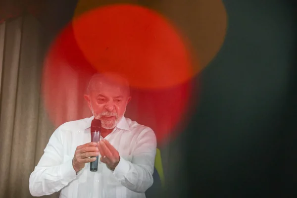 Após ouvir aliados, Lula reavalia estratégias e nomes do QG para o 2º turno