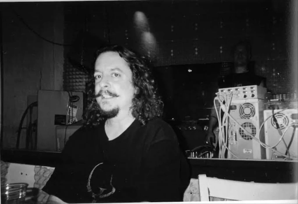 Morre Richard “Levelord” Gray, designer de fases de Duke Nukem 3D e Sin, aos 68 anos
