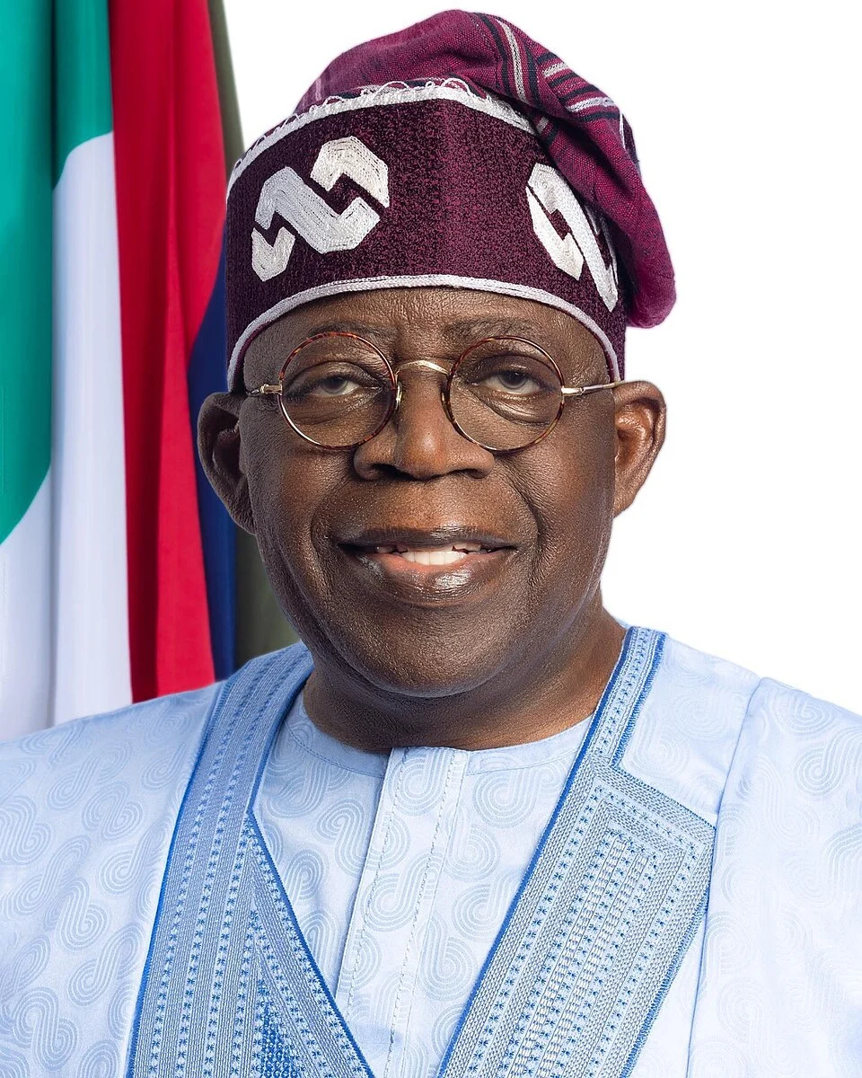 Imagem da matéria: Tinubu busca confirmação de seis comissários do INEC