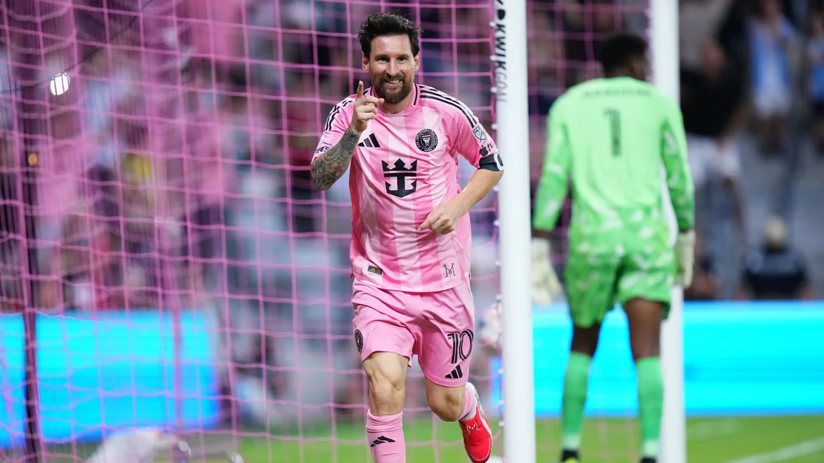 Após despedida da Argentina, Messi faz dois gols e chega a 934 na carreira
