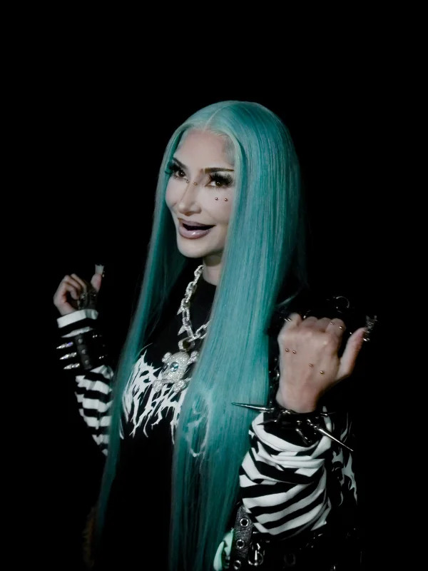 Kim Kardashian recria visual da filha North West em fantasia de Halloween