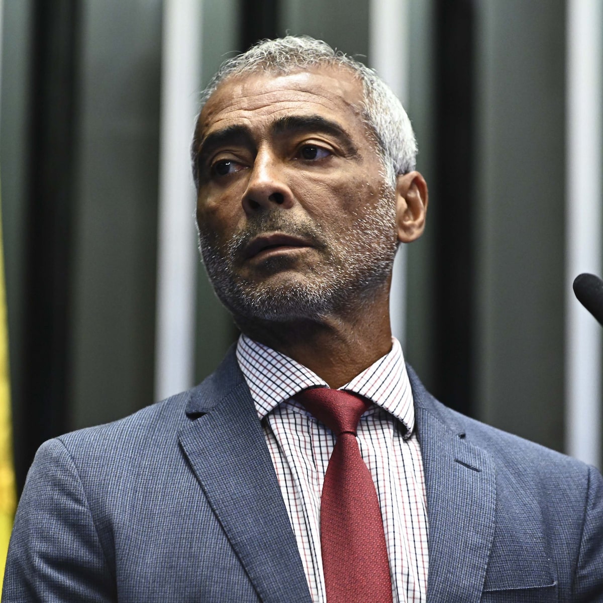 Romário defende Cristiano Ronaldo por sair de concentração após atrito com Jesus: ‘Eu faria igual’