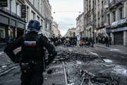 Louis Vuitton, Dior e Hermès: luxo vira alvo de protestos na França