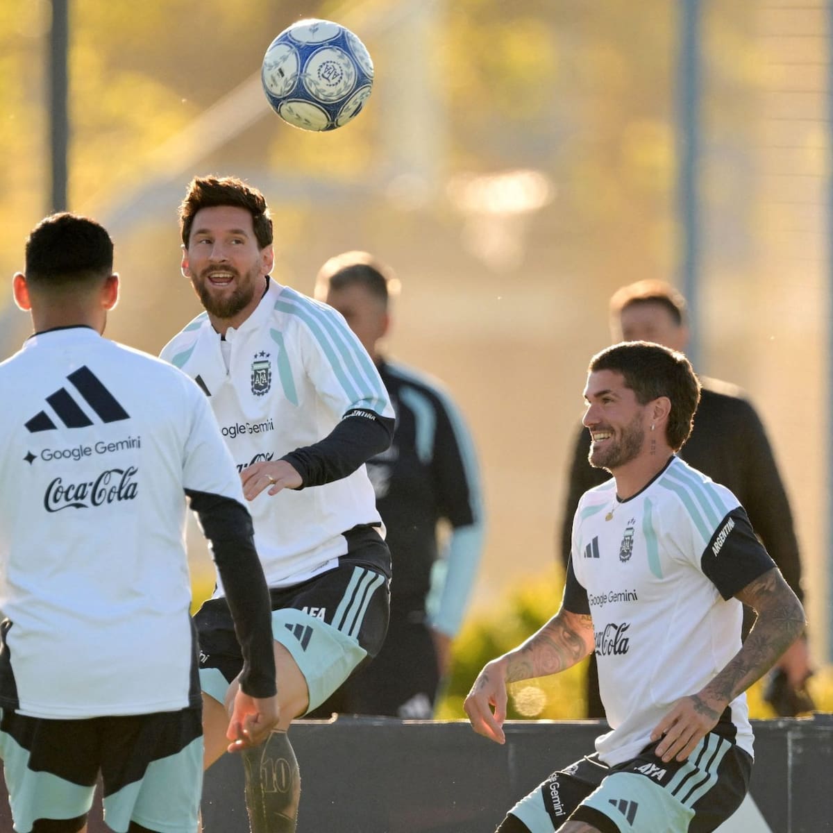 Messi tuvo su último entrenamiento con la selección argentina