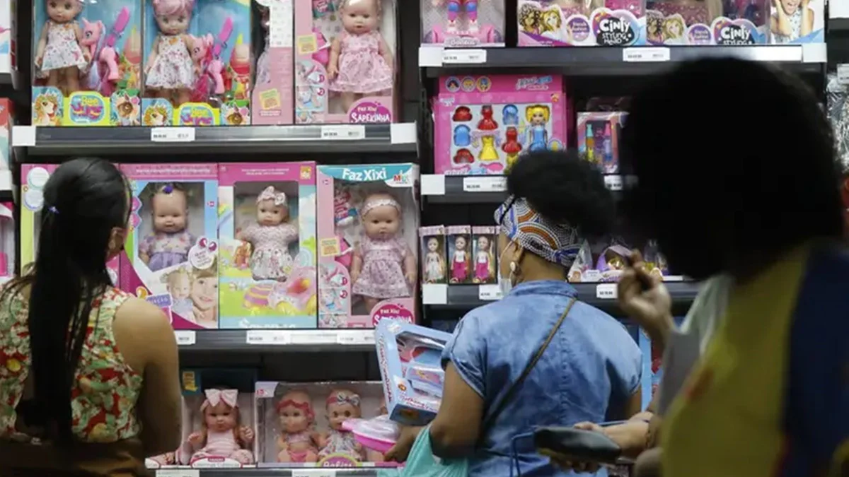 Varejo prevê maior venda para Dia das Crianças desde 2014, com alta de 1,8%