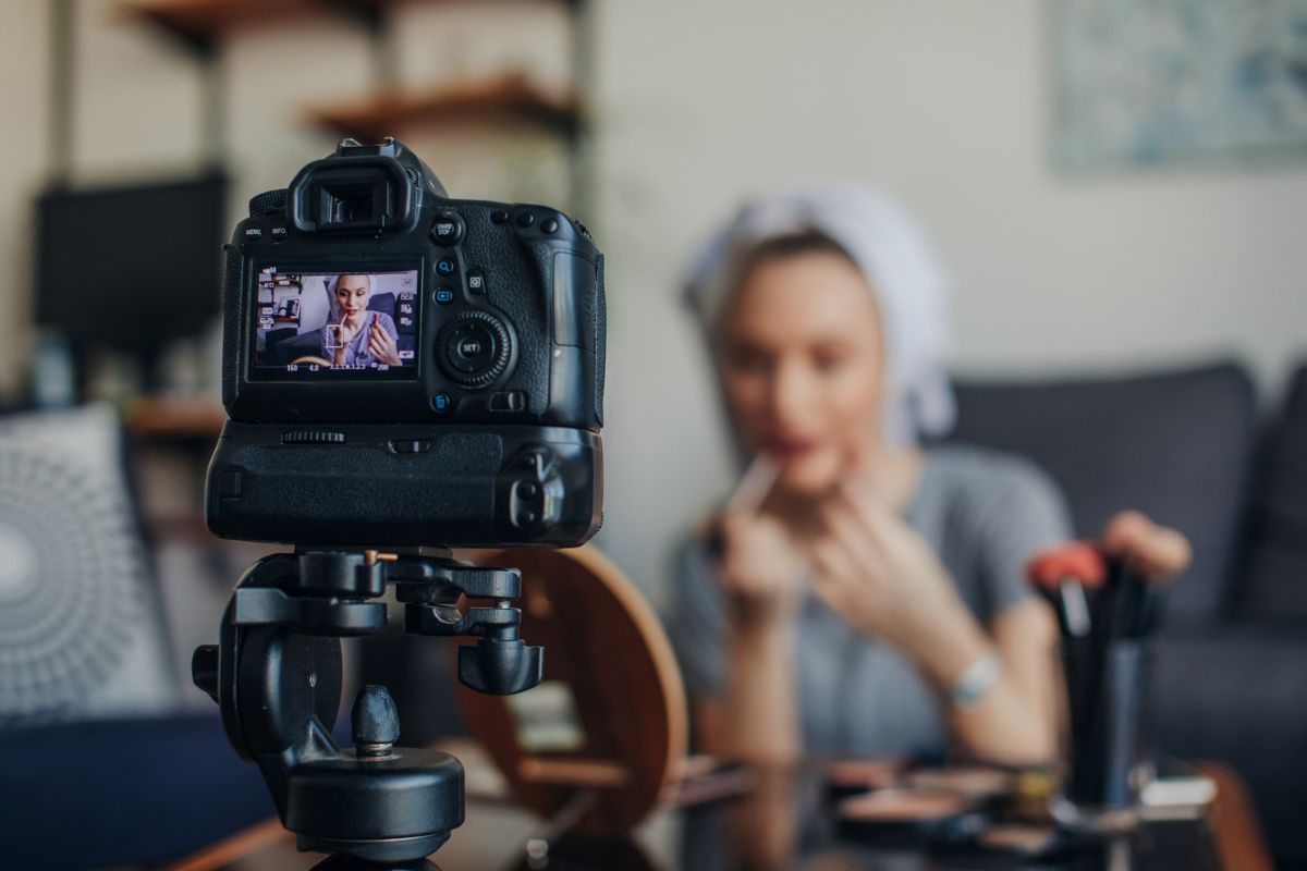 Cinemáximo Itinerante leva cursos gratuitos de edição de vídeo à Estrutural