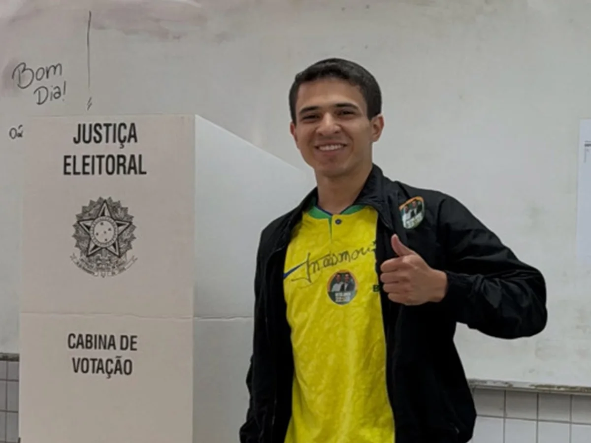 Saiba quem é Victor Jansen, deputado distrital mais jovem eleito no DF
