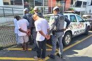 PM vai investigar ação de agentes em prisão de jovens com camisas de Lula - imagem 3