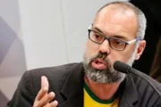 Imagem da matéria: Bispo processa Allan dos Santos por ataques à missão pastoral