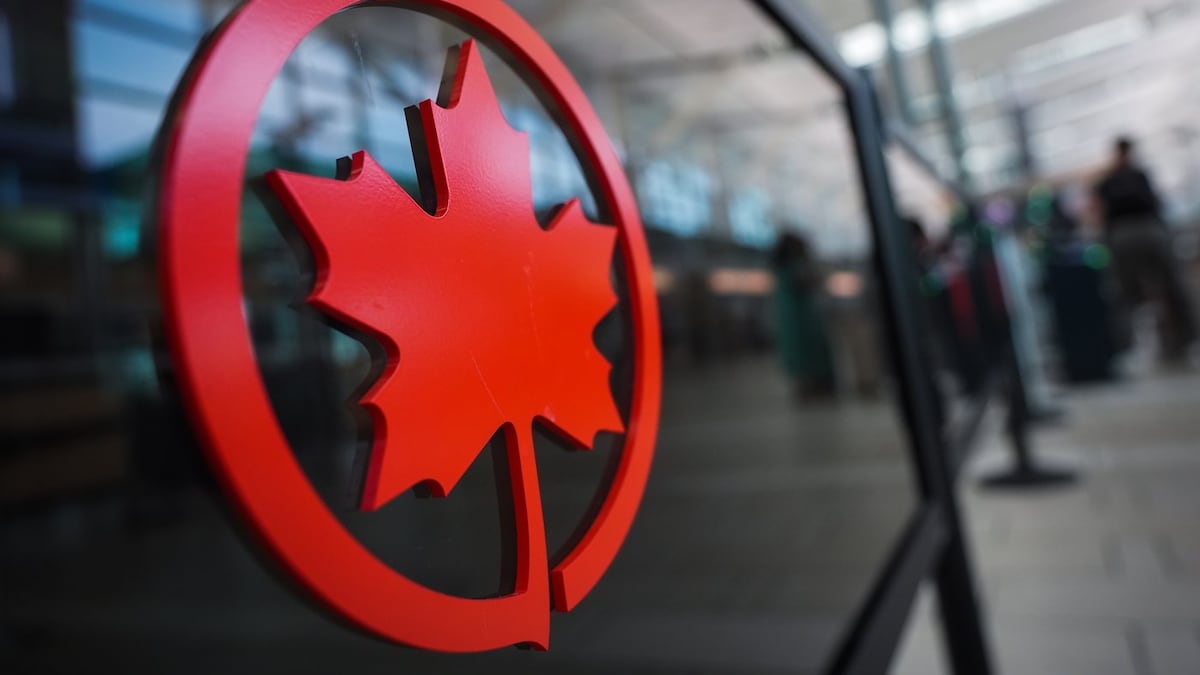 Air Canada adds fee for phone bookings. Here’s how much