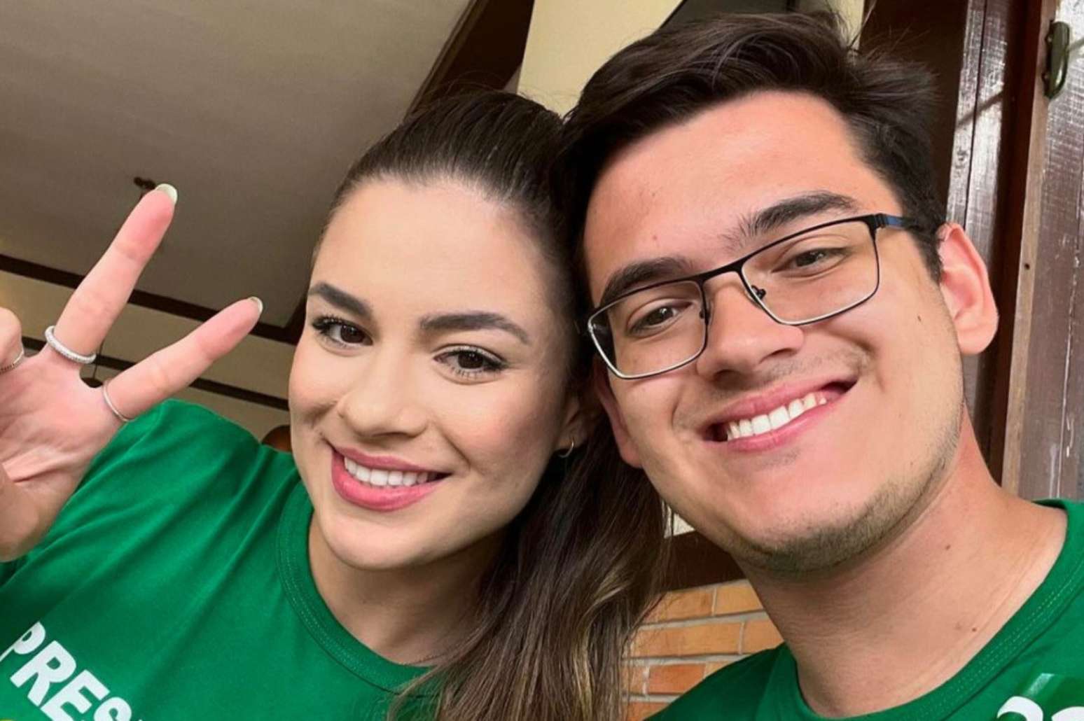 Pelo Ceará, Bella Carmelo, eleita deputada estadual e Carmelo Neto (PL), eleito deputado federal