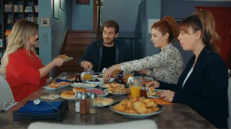 Em Iludida, acidente acontece durante intensa discussão entre Selçuk, Nil e Volkan
